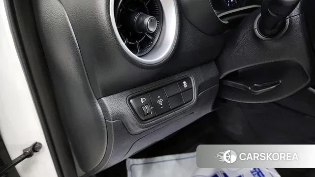 Kia The New K3 2nd generation 2022 Белый из Кореи, фото 6