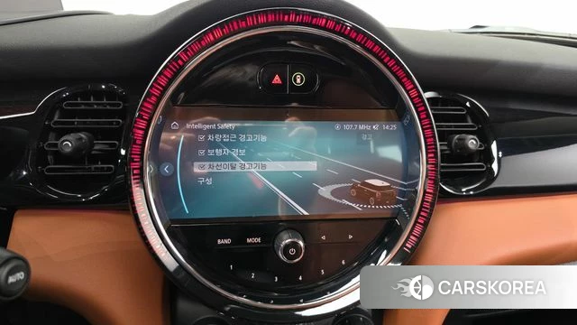 Mini Cooper S 2023 Белый из Кореи, фото 6