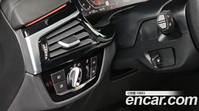 BMW 5 Series (G30) 2020 Серебряный из Кореи, фото 6