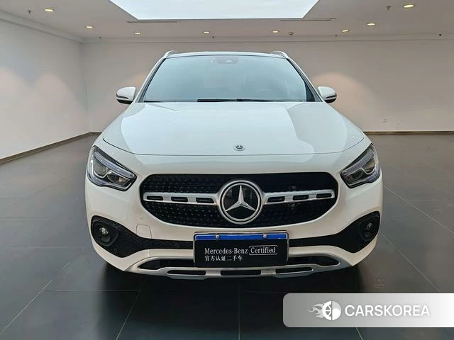 Mercedes-Benz GLA 2023 Белый из Китая, фото 6