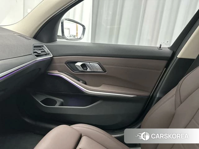 BMW 3 series 2021 Белый из Китая, фото 6