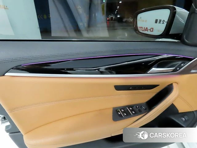 BMW 5 Series (G30) 2019 Белый из Кореи, фото 6
