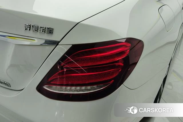 Mercedes-Benz E-class 2019 Белый из Китая, фото 6