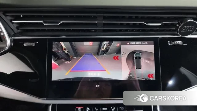 Audi Q8 (4M) 2025 Черный из Кореи, фото 6