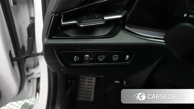 Kia Di Ol Nu Niro 2022 Белый из Кореи, фото 6