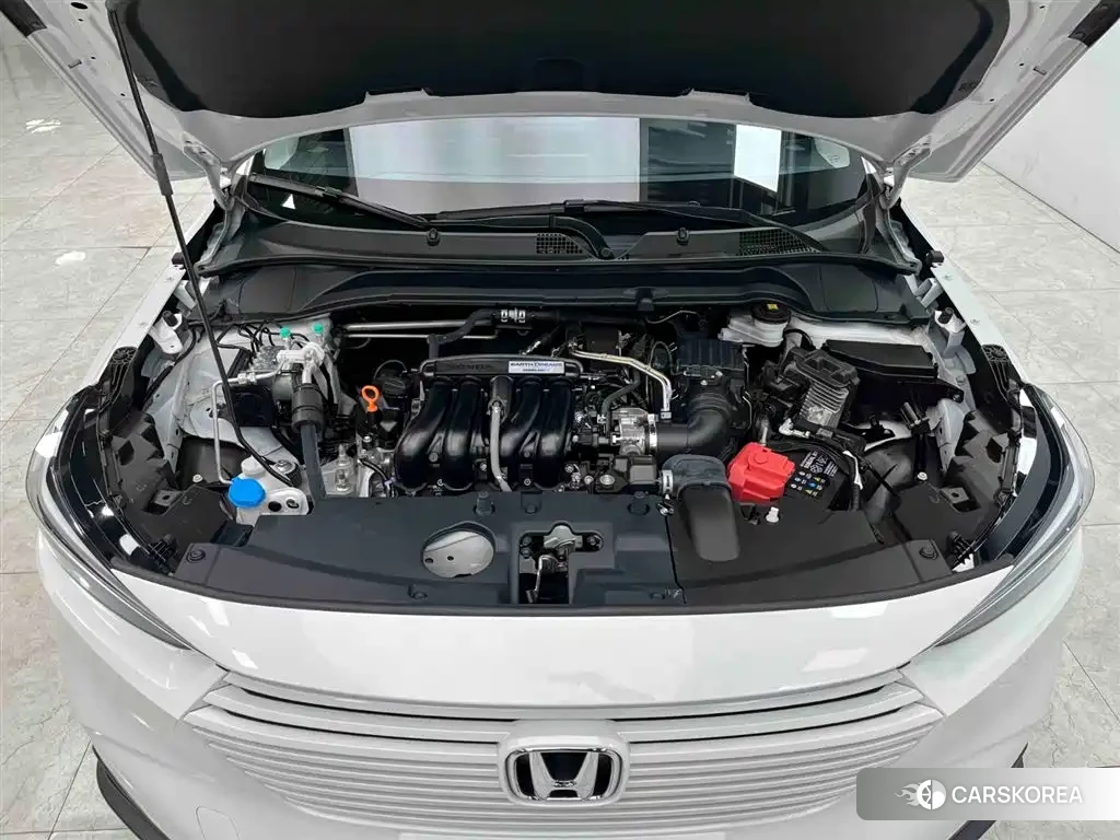 Honda Vezel 2024 Белый из Китая, фото 6