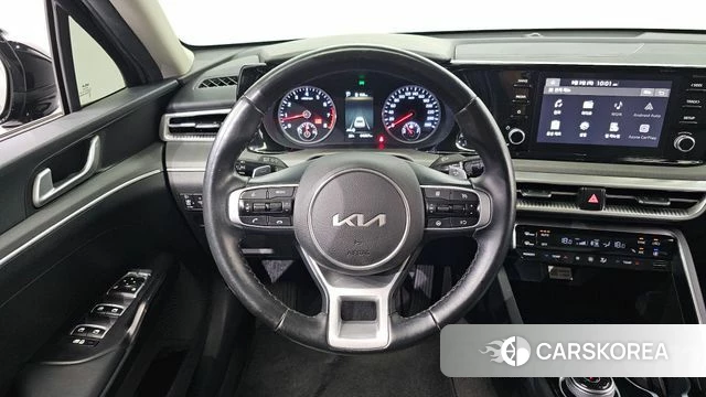 Kia K5 3rd generation 2023 Черный из Кореи, фото 6