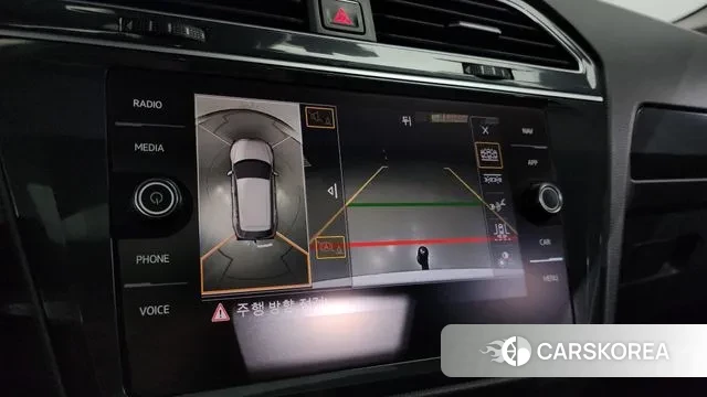 Volkswagen Tiguan second Generation 2018 Белый из Кореи, фото 6