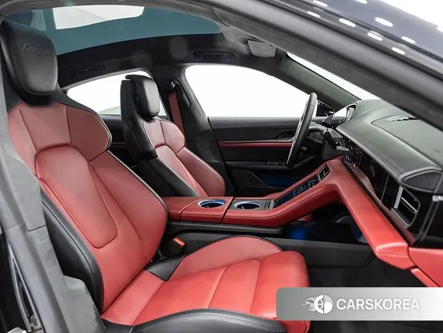 Porsche Taycan 2025 Черный из Кореи, фото 6