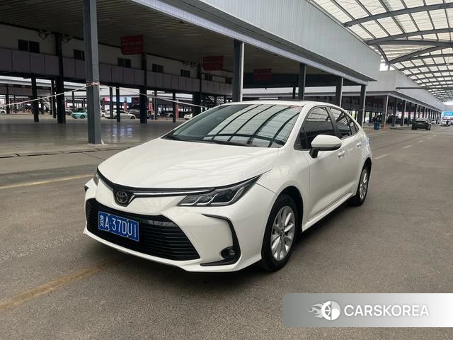 Toyota Corolla 2022 Белый из Китая, фото 6