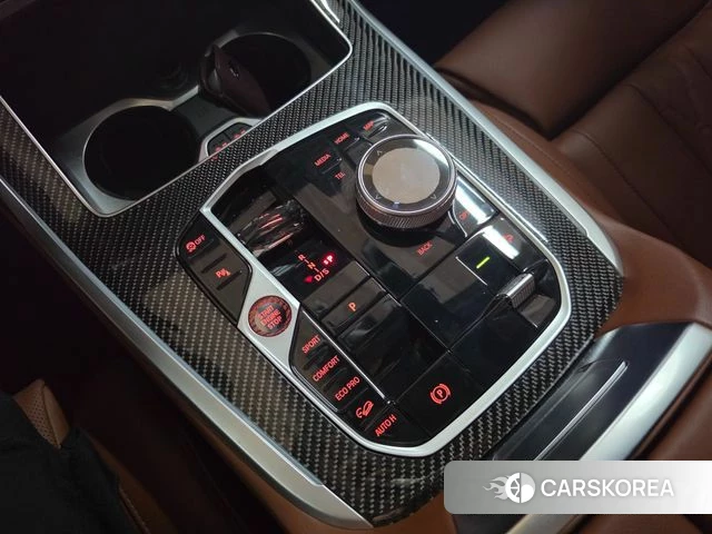 BMW X7 (G07) 2025 Белый из Кореи, фото 6