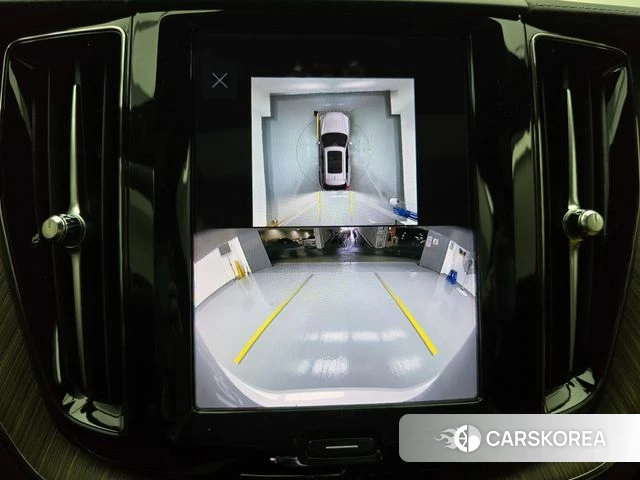 Volvo XC60 second Generation 2023 Белый из Кореи, фото 6