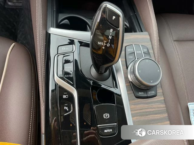 BMW 5 series PHEV 2021 Черный из Китая, фото 6