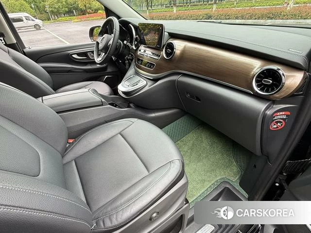 Mercedes-Benz V-class 2021 Черный из Китая, фото 6
