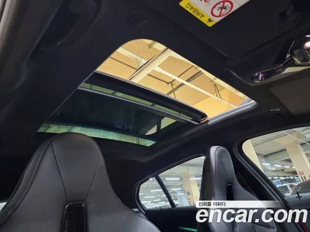 BMW 1 Series (F40) 2022 Красный из Кореи, фото 6