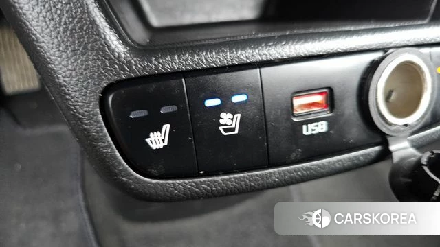 Kia The New Kia Ray EV 2024 Белый из Кореи, фото 6