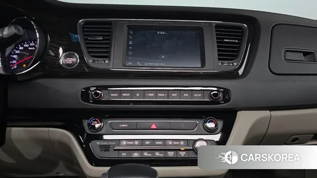 Kia The New Carnival 2019 Белый из Кореи, фото 6