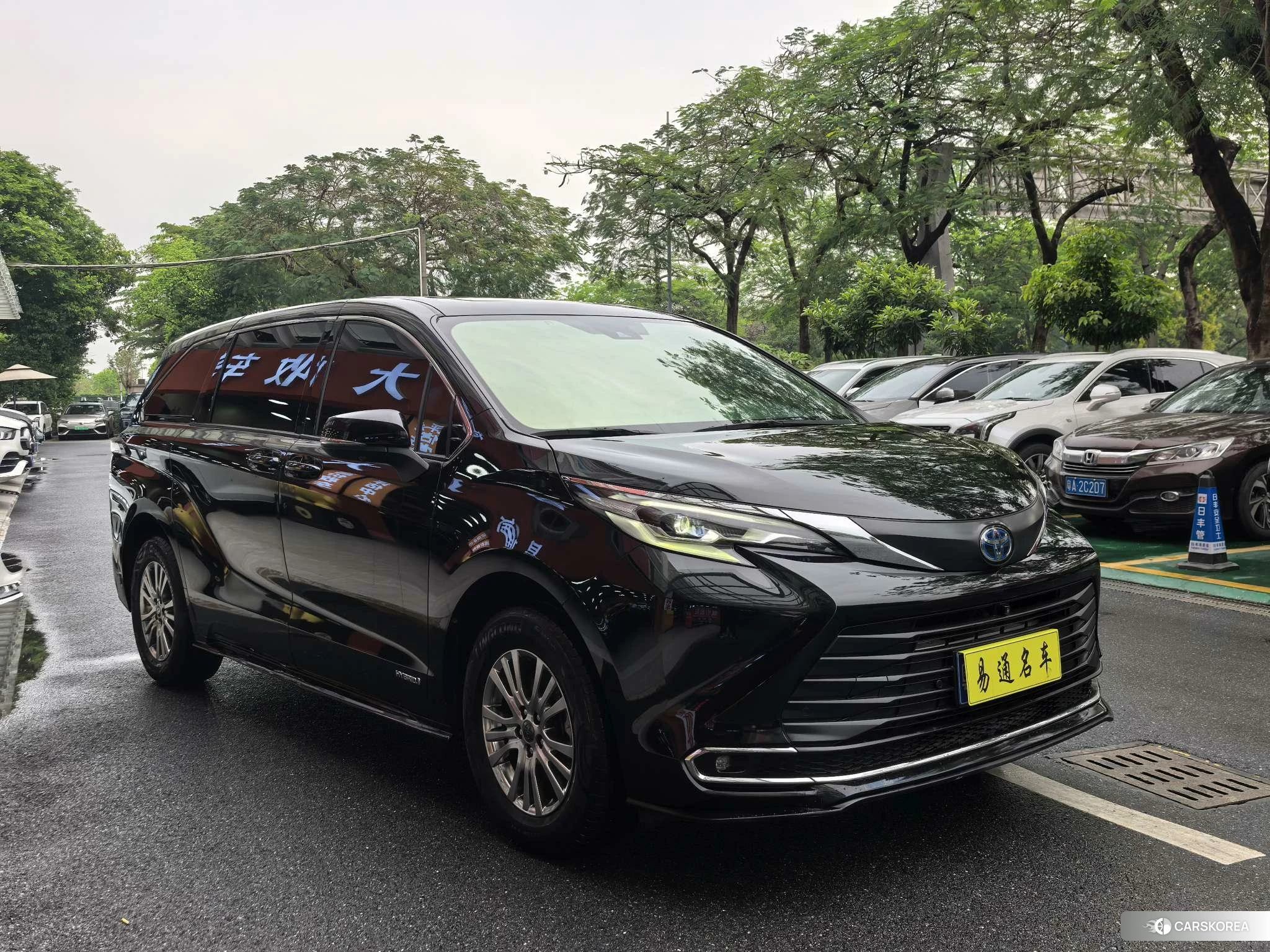 Toyota Saina 2021 Черный из Китая, фото 6