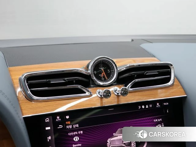 Bentley Bentayga 2024 Белый из Кореи, фото 6