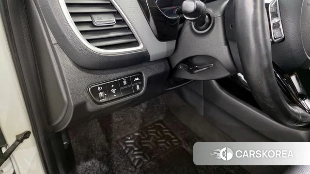 Kia Seltos 2021 Белый из Кореи, фото 6