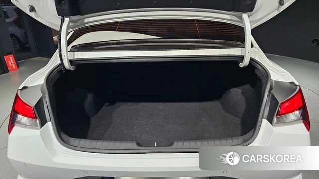 Hyundai Avante (CN7) 2020 Белый из Кореи, фото 6