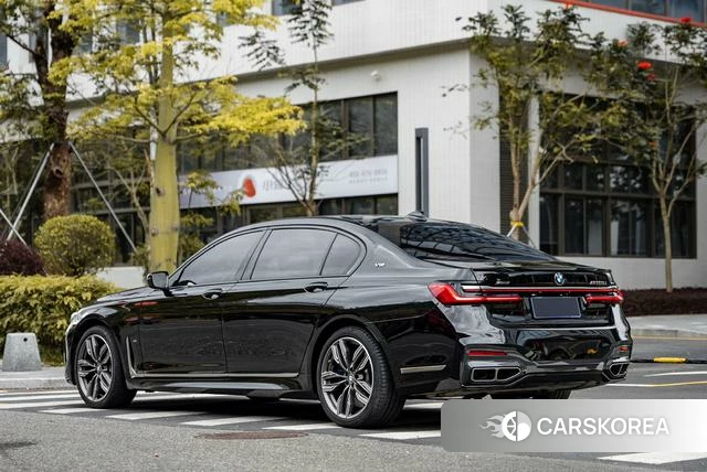 BMW 7 series 2021 Черный из Китая, фото 6