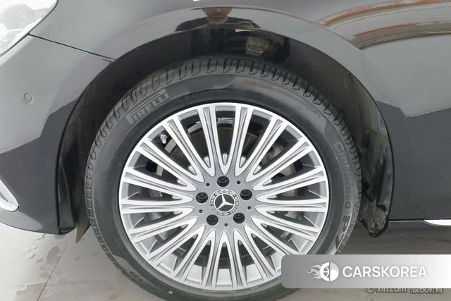 Mercedes-Benz E-class 2023 Черный из Китая, фото 6
