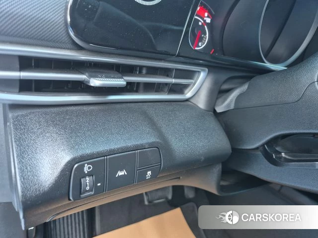 Hyundai Avante (CN7) 2022 Белый из Кореи, фото 6