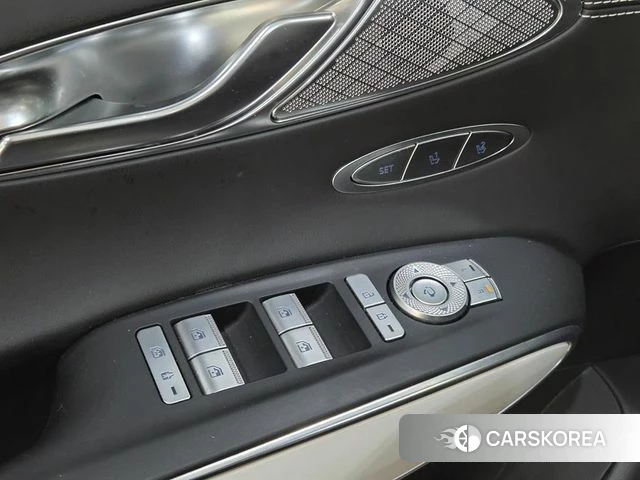 Genesis Electrified GV70 2022 Черный из Кореи, фото 6