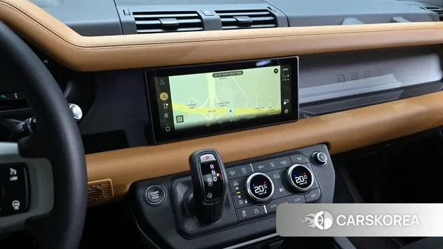 Land Rover Defender (L663) 2024 Черный из Кореи, фото 6