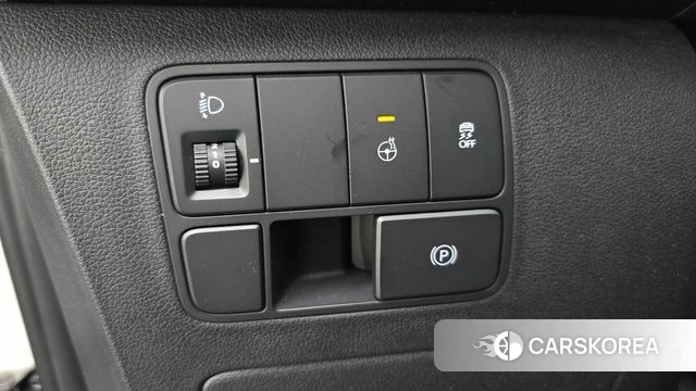 Hyundai Staria 2023 Белый из Кореи, фото 6