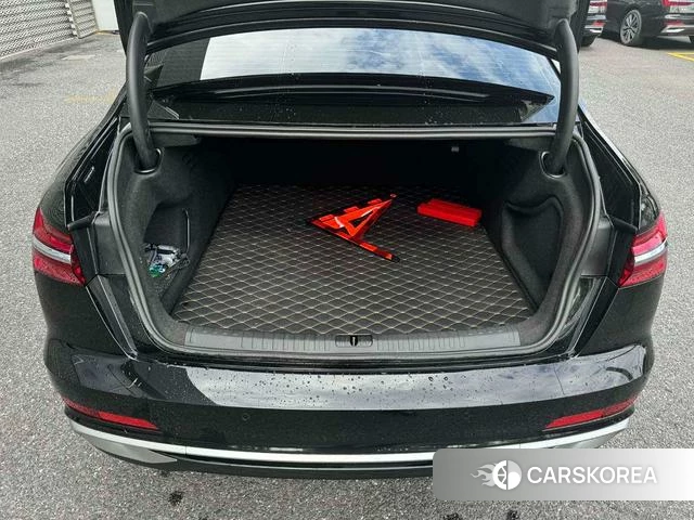 Audi A6L 2024 Черный из Китая, фото 6
