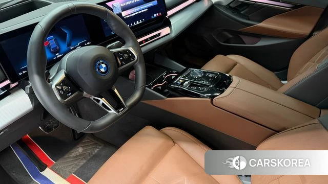 BMW i5 (G60) 2024 Черный из Кореи, фото 6
