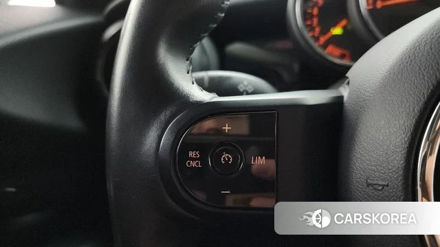 Mini Cooper 2021 Зеленый из Кореи, фото 6