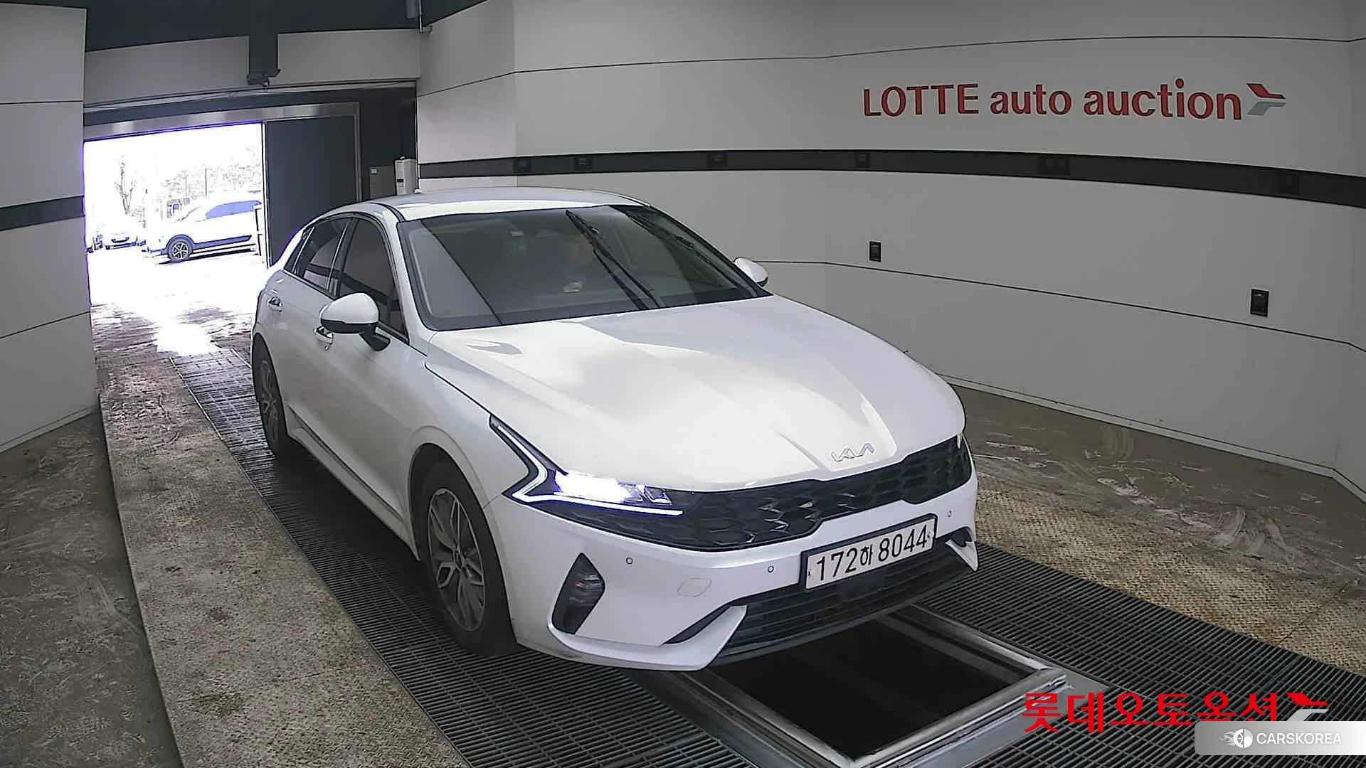 Kia K5 Hybrid 2023 Белый из Кореи, фото 6