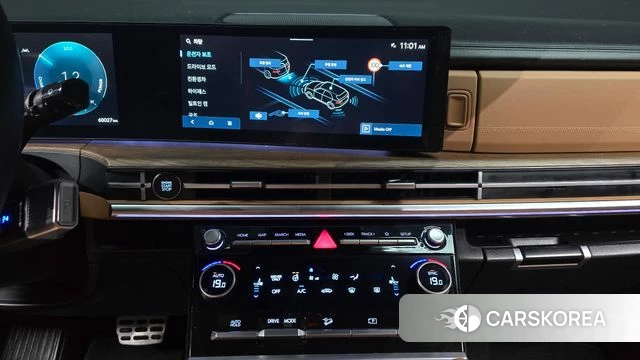 Hyundai Santa Fe (MX5) 2023 Белый из Кореи, фото 6