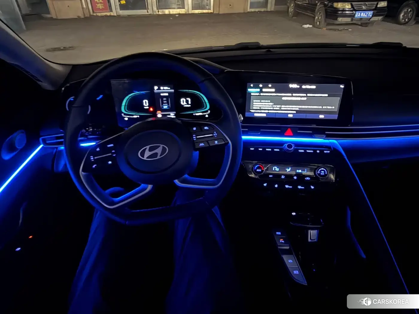 Hyundai Elantra 2023 Белый из Китая, фото 6