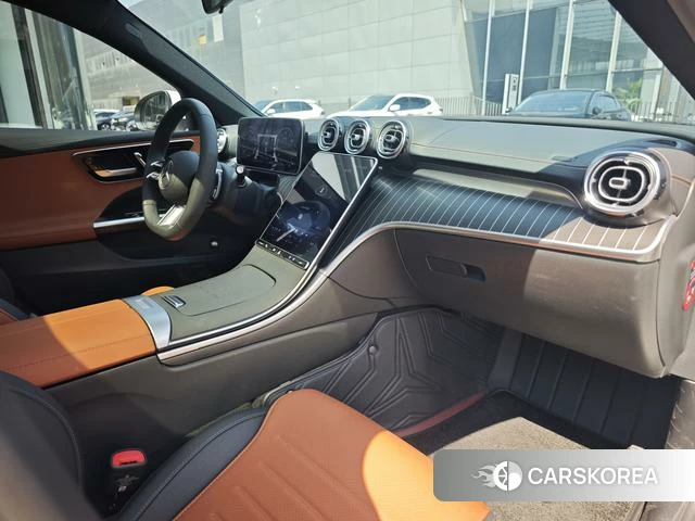 Mercedes-Benz Class C 2024 Белый из Китая, фото 6