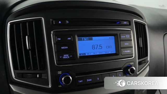 Hyundai The New Grand Starex 2019 Черный из Кореи, фото 6