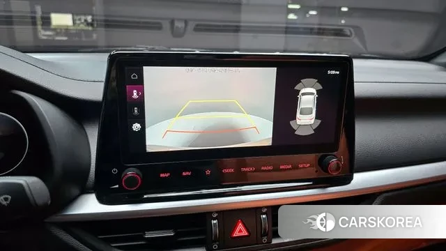 Kia The New K3 2nd generation 2021 Белый из Кореи, фото 6