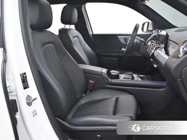 Mercedes-Benz GLB-Class X247 2021 Белый из Кореи, фото 6