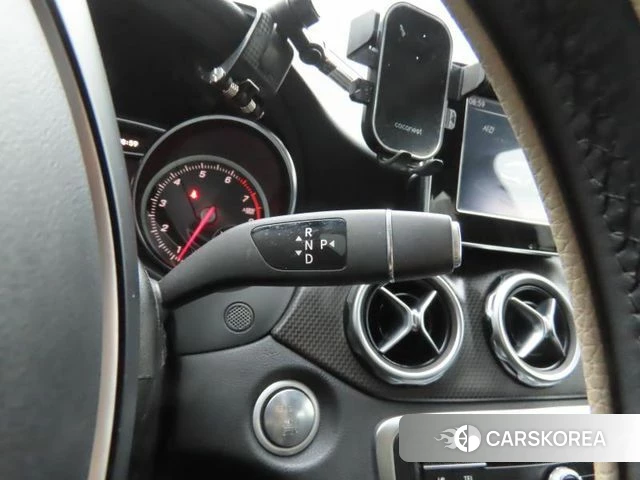 Mercedes-Benz GLA-Class X156 2019 Черный из Кореи, фото 6