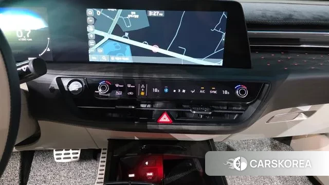 Kia K8 2022 Серебристо-серый из Кореи, фото 6