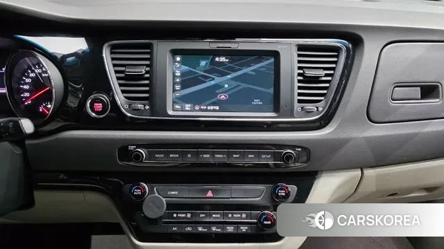 Kia All New Carnival 2018 Белый из Кореи, фото 6