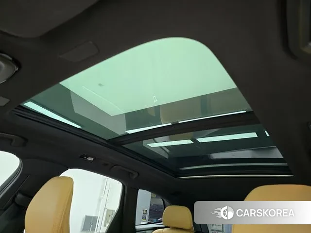 Volvo XC60 second Generation 2023 Белый из Кореи, фото 6