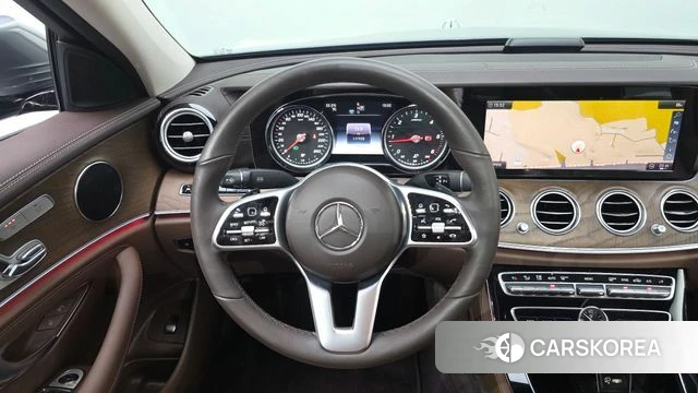 Mercedes-Benz E-Class W213 2019 Серый из Кореи, фото 6