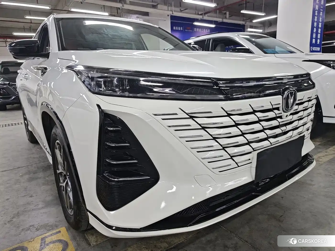Chang'an Changan CS75PLUS 2024 Белый из Китая, фото 6