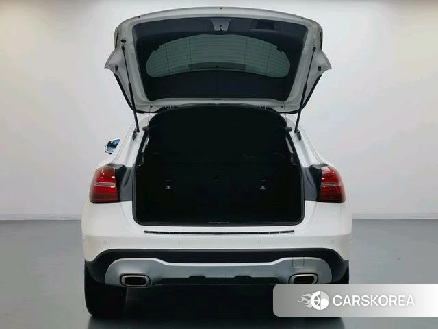 Mercedes-Benz GLA 2018 Белый из Китая, фото 6