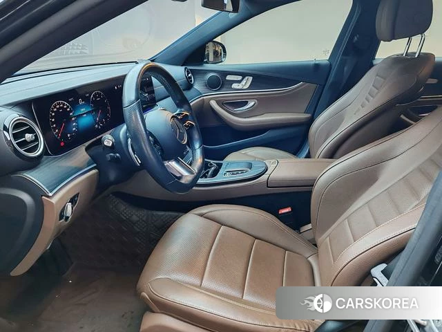 Mercedes-Benz E-class id 4209346 из Китая 6