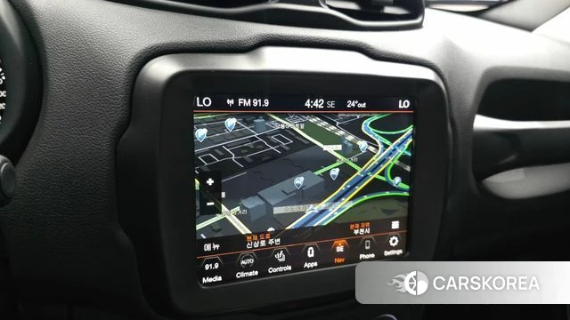 Jeep Renegade 2023 Черный из Кореи, фото 6